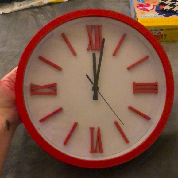 Red Roman Numerals Clock - Picture 1 of 4